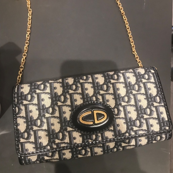 DIOR LOGO MONOGRAM BLUE WALLET ON CHAIN - Picture 1 of 12